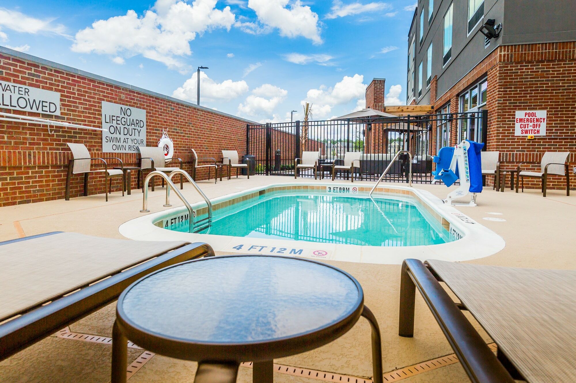 Courtyard By Marriott Columbia Cayce Hotel Eksteriør billede